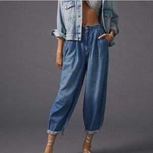 Pilcro Balloon Jeans NWT - sz 29